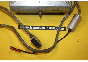 AUTORADIO RECEPTEUR AREL COMMODORE...AUTOS ANCIENNES COLLECTION