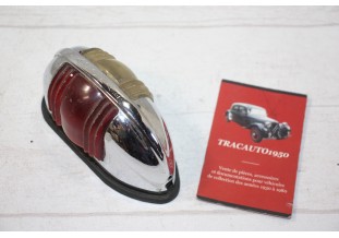 FEU LATERAL DROIT MARCHAL FANAL LUXE...AUTOS ANCIENNES COLLECTION voir descriptif