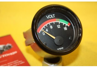 MANO VOLTMETRE 12V DE TABLEAU DE BORD VDO...AUDI VW et AUTOS DIVERS