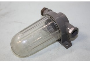 FILTRE OU DECANTEUR A CARBURANT ??...AUTOS CAMIONS TRACTEURS DIVERS...
