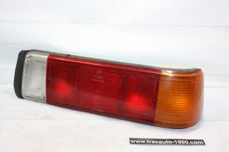 FEU ARRIERE DROIT SR 22071...BMW E21 316 318 320 323