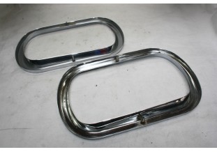 PAIRE DE CERCLAGES DE PHARE D/G CIBIE ...RENAULT R10 - Tracauto1950