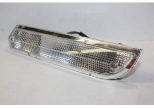 FEU AVANT GAUCHE SEIMA 10460A...PEUGEOT 504