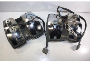 PAIRE DE FEUX ARRIERE DROIT / GAUCHE SEIMA 634...PEUGEOT 304 - Trac...