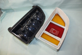 FEU AR GAUCHE SEIMA 635G...CITROEN GS BERLINE/BREAK 1970/76 - Traca...