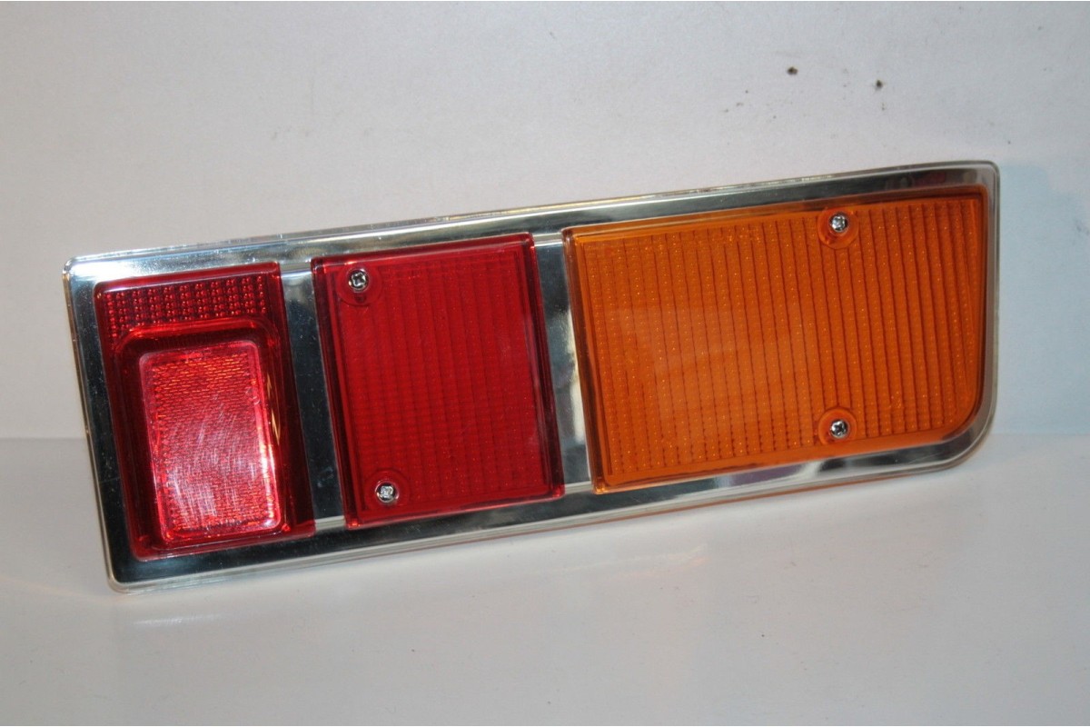 CABOCHON DE FEU ARRIERE DROIT SEIMA 638...RENAULT R16 PHASE 2 - Tra...