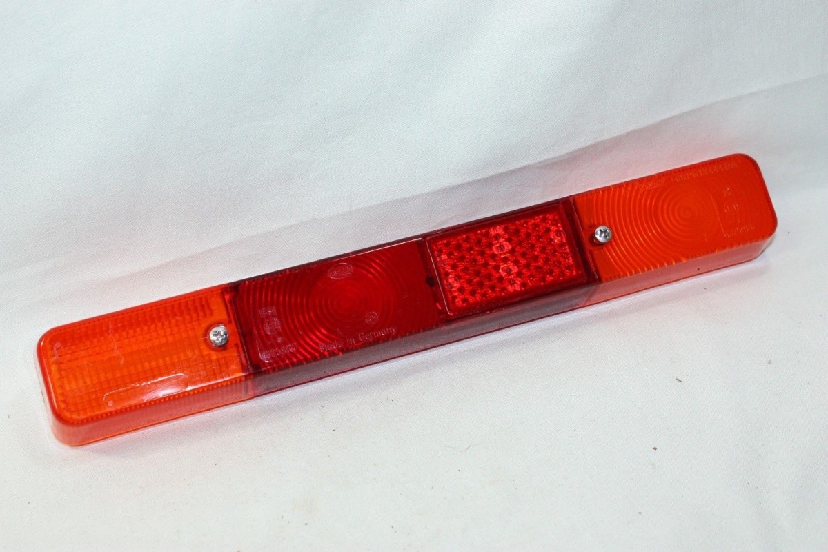 CABOCHON AR DROIT HELLA...FORD TAUNUS P6 12M 15M 1966/70... - Traca...