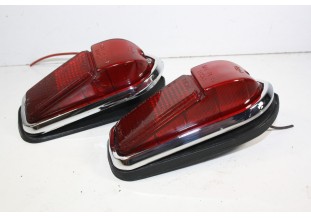 PAIRE DE FEUX D'AILES ARRIERE D / G LUCAS L824...JAGUAR TYPE E USA