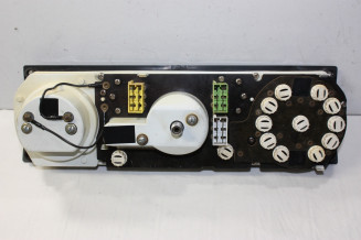 BLOC COMPTEUR JAEGER 200 km/h AV RECEPTEUR TEMPERATURE D'EAU...CITROEN ID DS aprés 1969