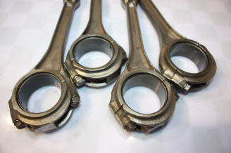 JEU DE 4 BIELLES A COUSSINETS CITROEN D121-11 MOTEUR 11 D...CITROEN TRACTION 11CV