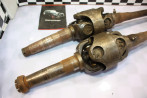 PAIRE DE TRANSMISSIONS AVANTS D/G COMPLETES...CITROEN TRACTION 11B
