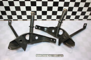 PAIRE DE SUPPORTS DE PARE CHOC ARRIERE...CITROEN ID DS