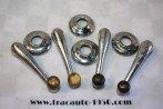 JEU DE 4 MANIVELLES LEVES GLACES DE PORTES + EMBASES...CITROEN TRACTION 11CV 15/6