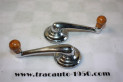 JEU DE 2 MANIVELLES LEVES GLACES DE PORTES + EMBASES...CITROEN TRACTION 11CV 15/6