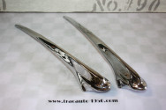 PAIRE D'ENJOLIVEURS CHROMES DE FEUX D'AILES AVANTS...CITROEN TRACTION 11CV 15/6