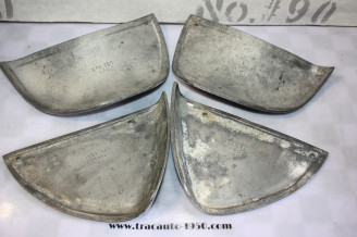 JEU D'ENJOLIVEURS DE SABOTS D'AILES AV/AR D/G AXO 810...CITROEN TRACTION 7 11 15/6