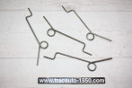 LOT DE RESSORTS DE RAPPEL DES POIGNEES D'ATTACHE CAPOT...CITROEN TRACTION 11CV 15/6 av 1946