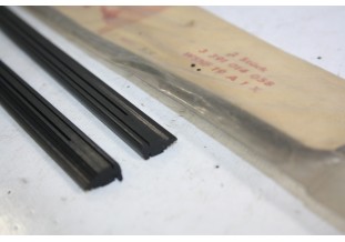 PAIRE DE RACLETTES D'ESSUI GLACE BOSCH 300mm...POUR CITROEN DS ID