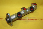 MAITRE CYLINDRE DE FREIN DOOUBLE CIRCUIT LOKHEED D820...RENAULT R20 R25 R30 voir descriptif