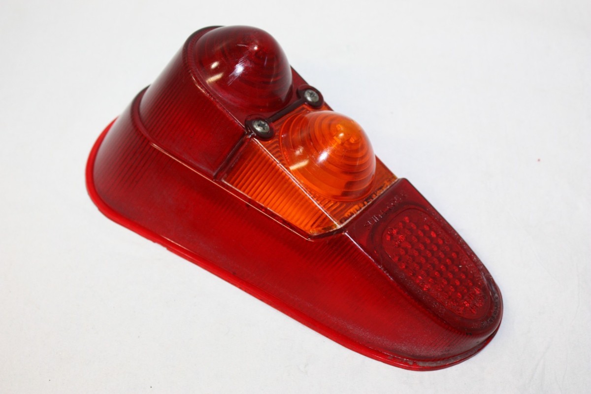 CABOCHON FE FEU ARRIERE GAUCHE SEIMA 605...RENAULT R4