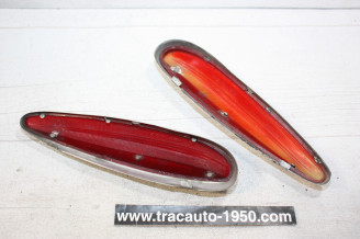 PAIRE DE CABOCHONS DE FEUX D'AILES D/G SCINTEX...PANHARD PL 17