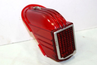 CABOCHON ARRIERE GAUCHE PK LMP 3480...RENAULT 4CV 1947/1955 - Traca...