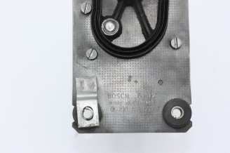 MOTEUR D'ESSUIE GLACE 12V BOSCH 0390116007...AUTOS ANCIENNES DIVERS