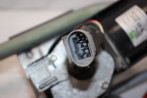 ENSEMBLE MECANISME + MOTEUR D'ESSUIE GLACE 12V VALEO 53553911...RENAULT CLIO BACCARA