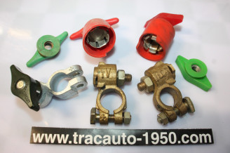 LOT DE COSSES ROBINETS COUPE CIRCUIT DIVERS...AUTOS DIVERS