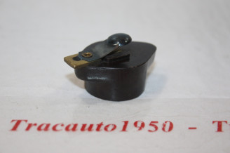 ROTOR FORD YE12200A POUR ALLUMEUR FORD 4 CYL...FORD ANGLAISES 1932/38
