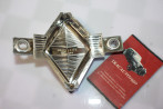 MONOGRAMME LOGO DE CALANDRE...RENAULT 4CV