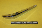 ENJOLIVEUR DE CAPOT REMPLACE LE LION...PEUGEOT 403
