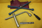 NECESSAIRE OUTILLAGE DE BORD AVEC SACOCHE ALFA ROMEO...ALFA ROMEO