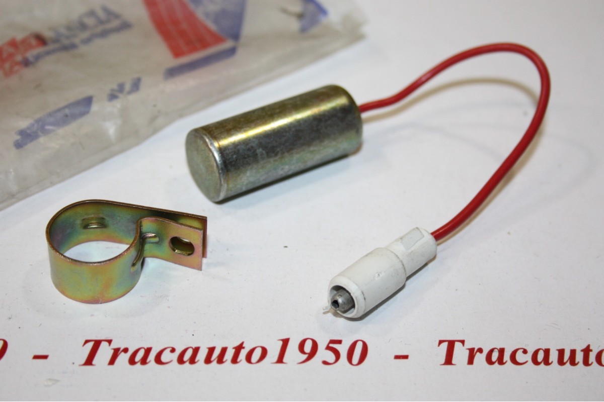 CONDENSATEUR FIAT B669...FIAT UNO NUEVA RITMO REGATA