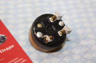 BOITE CLIGNOTANTE Z15V 12V 15/30W 3 BORNES...PEUGEOT DIVERS