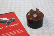RELAIS CLIGNOTEUR NILES RY39B 12V 50/60W 2 BORNES...AUTOS DIVERS