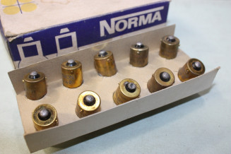 BOITE DE 10 AMPOULES STOP 6V 15W BA15 S NORMA 1302...AUTOS ANCIENNES