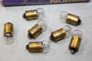 7 LAMPES TEMOINS 12V 2W BA9 S NORMA 1523...AUTOS ANCIENNES DIVERSES