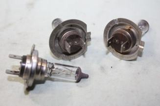 3 AMPOULES HALOGENES 12V H7 55W OSRAM 64210L...AUTOS DIVERS