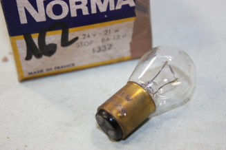 BOITE DE 10 LAMPES STOP 24V 21W BA15D NORMA 1332...CAMIONS TRACTEURS ANCIENS