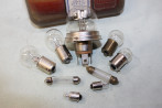 COFFRET DE LAMPES DE SECOURS 12V 45/40W CE LYD...AUTOS DIVERSES