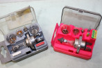 2 COFFRETS DE LAMPES DE SECOURS 12V H4 60/55W P43T...AUTOS DIVERSES