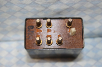RELAIS D'ESSUIE GLACE 12V SWF IGE 601167 6 BORNES...MERCEDES W123