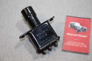 CONTACTEUR A PIED CODE/PHARE MARCHAL P251 3 BORNES...AUTOS CAMIONS TRACTEURS