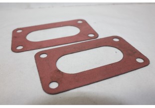 LOT DE 2 JOINTS D'EMBASEs OU CALES DE CARBURATEUR DOUBLE CORPS...AUTOS DIVERS ANCIENNES / COLLECTIONS