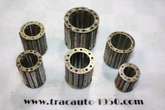 LOT DE ROULEMENTS A ROULEAUX DIVERS SKF...AUTOS CAMIONS ANCIENS