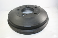 TAMBOUR DE FREIN AVANT OU ARRIERE ?? A DEFINIR...PEUGEOT 403 - Trac...
