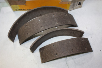 JEU DE GARNITURES DE FREIN AR FLERTEX 520538...PEUGEOT J7 UTILITAIRES