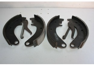 JEU DE MACHOIRS DE FREINS AV / AR?? FERODO 1002...CITROEN 3CV AMI 6/8 Dyane 6