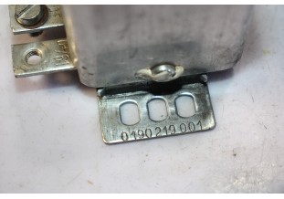 REGULATEUR BOSCH 14V 0190219001 POUR ALLUMEURS DYNASTARTS...INNOCENTI LAMBRO BMW ISETTA ??